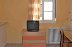 Ενοικιάζεται Επιπλωμένη Γκαρσονιέρα Στούντιο στην Πάτρα