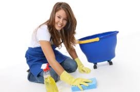 ΖΗΤΕΙΤΑΙ γυναίκα για την καθαριότητα 4 ενοικιαζόμενων διαμερισμάτων