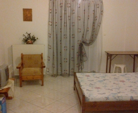 Ενοικιαζεται γκαρσονιερα