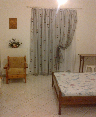 Ενοικιαζεται γκαρσονιερα